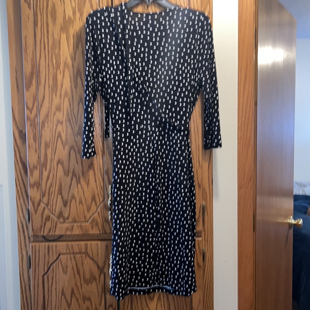 Dress - Picture 3 of 6